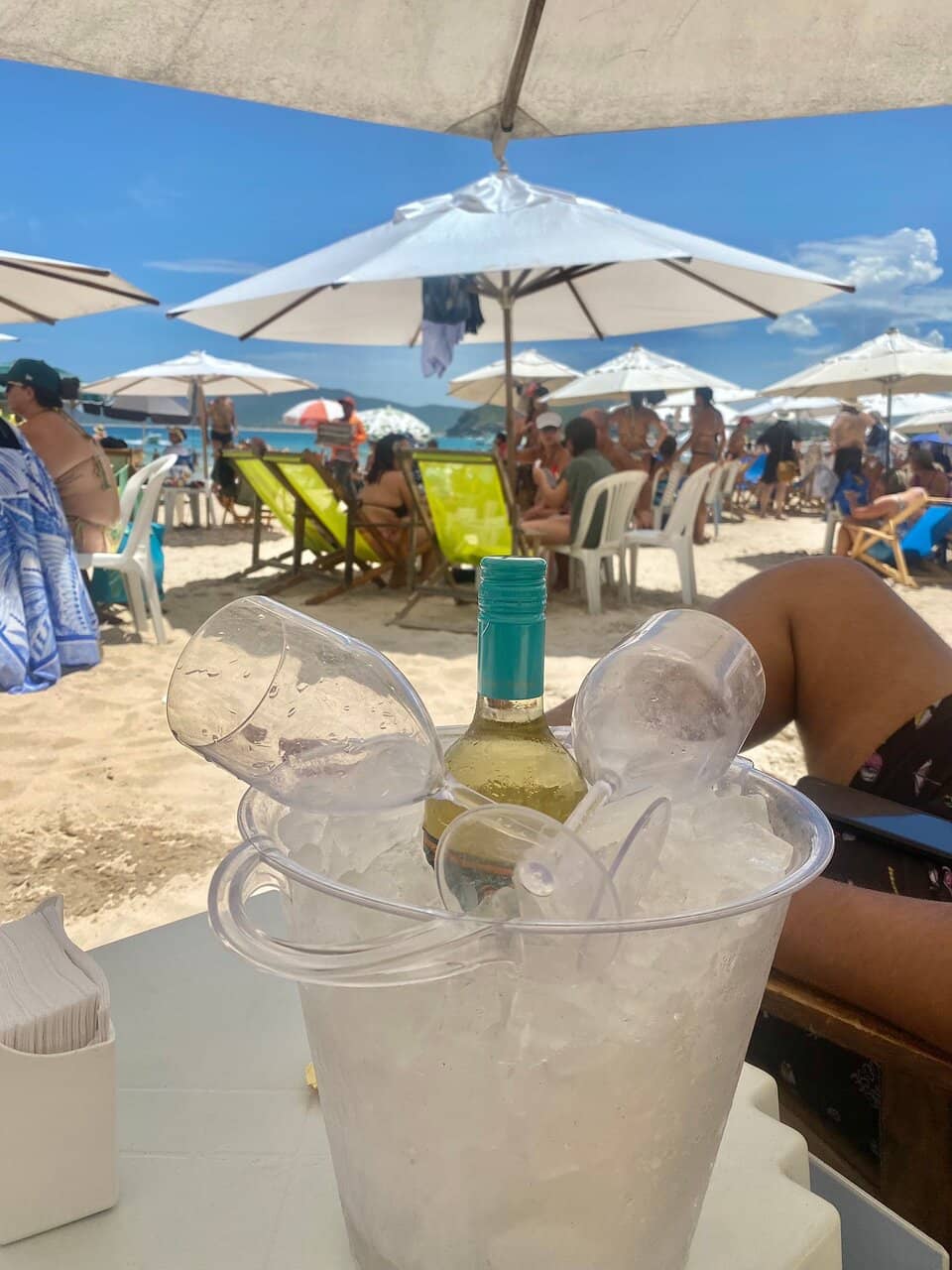 Live Music & Good Vibes