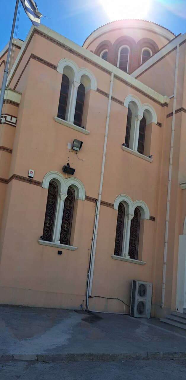 Vertical photo