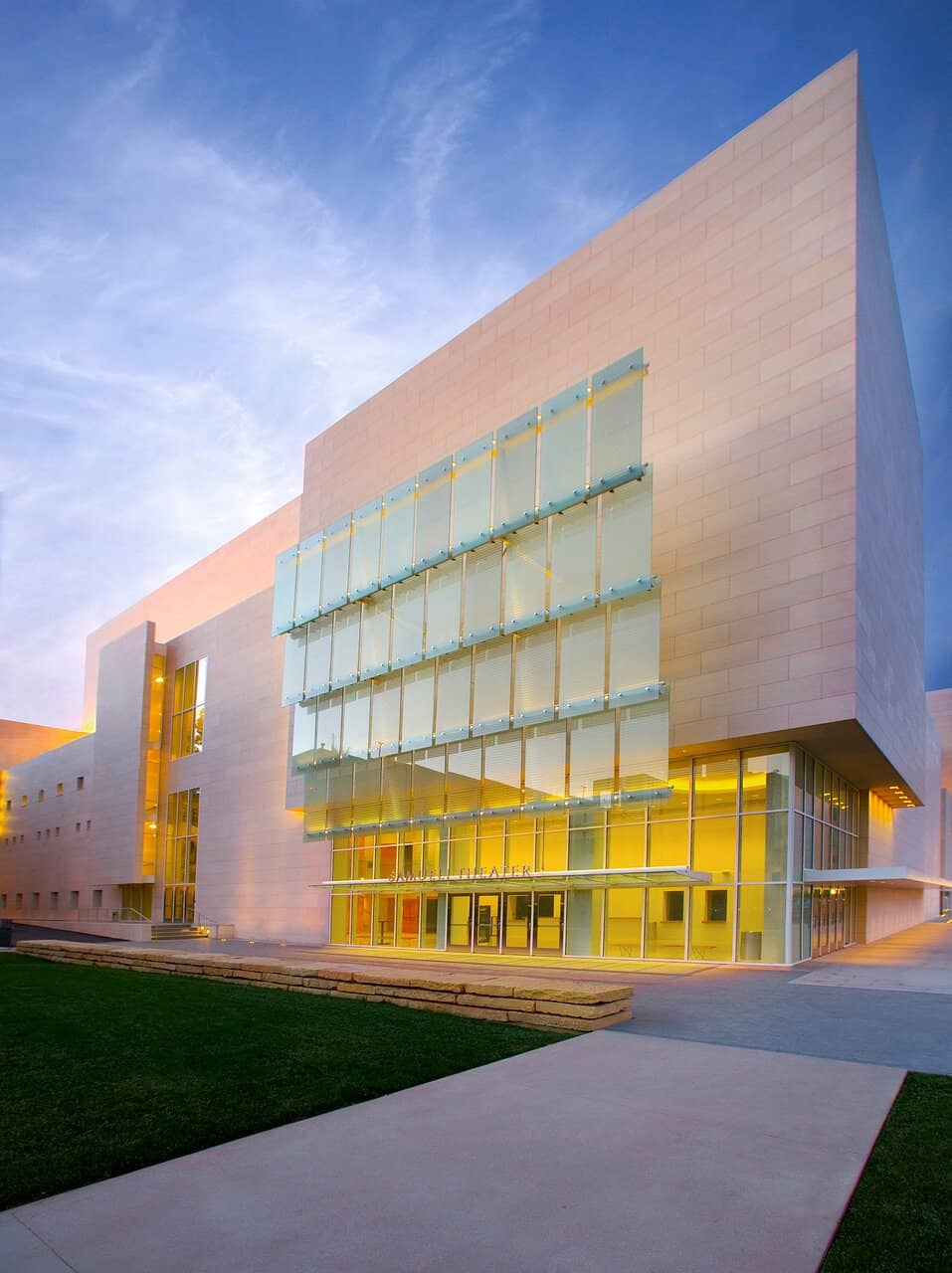 Samueli Theater