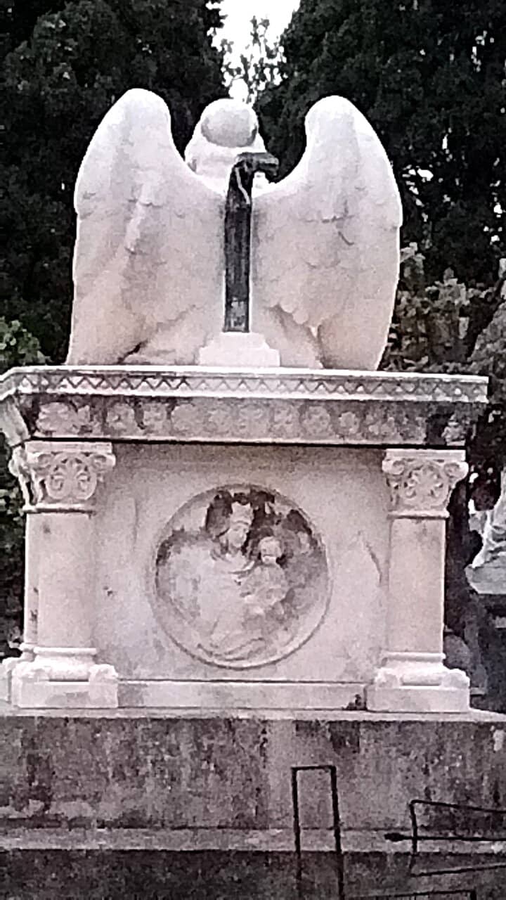 Private Chapels and Tombs