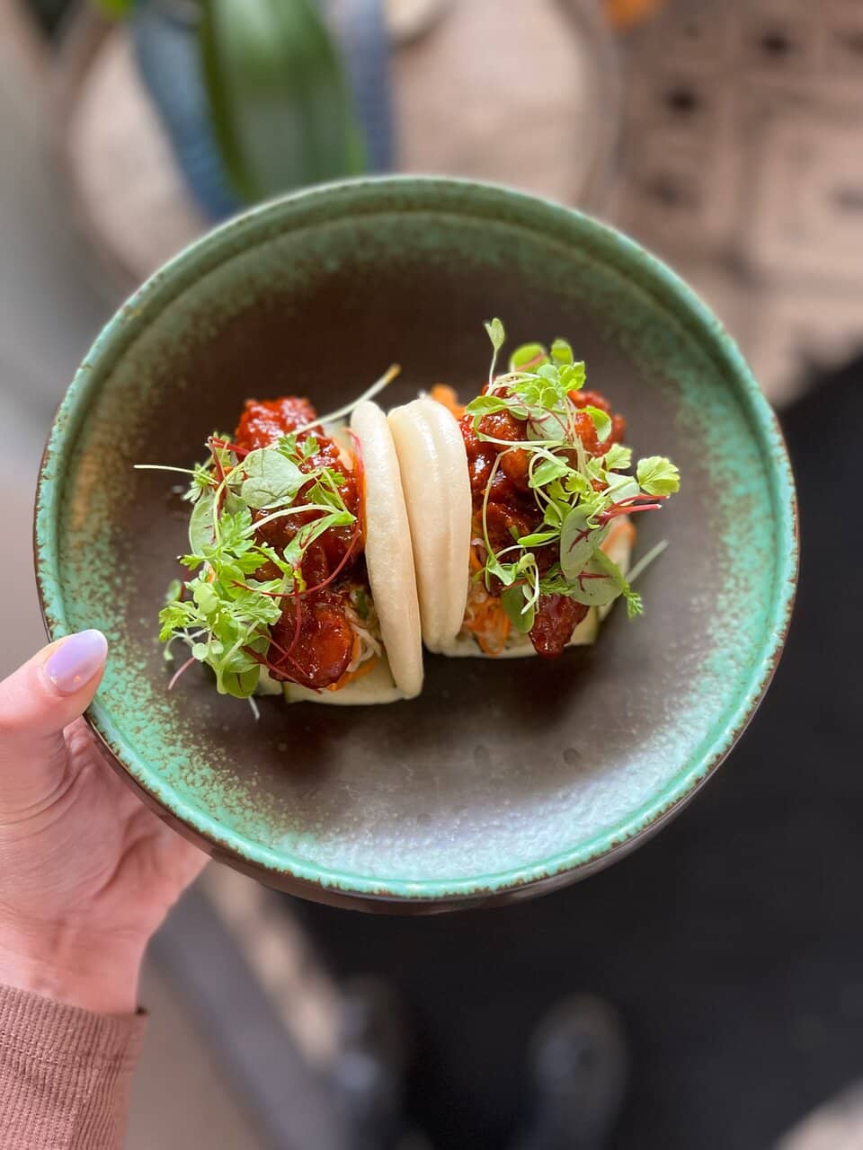 Charming Rustic-Chic Atmosphere