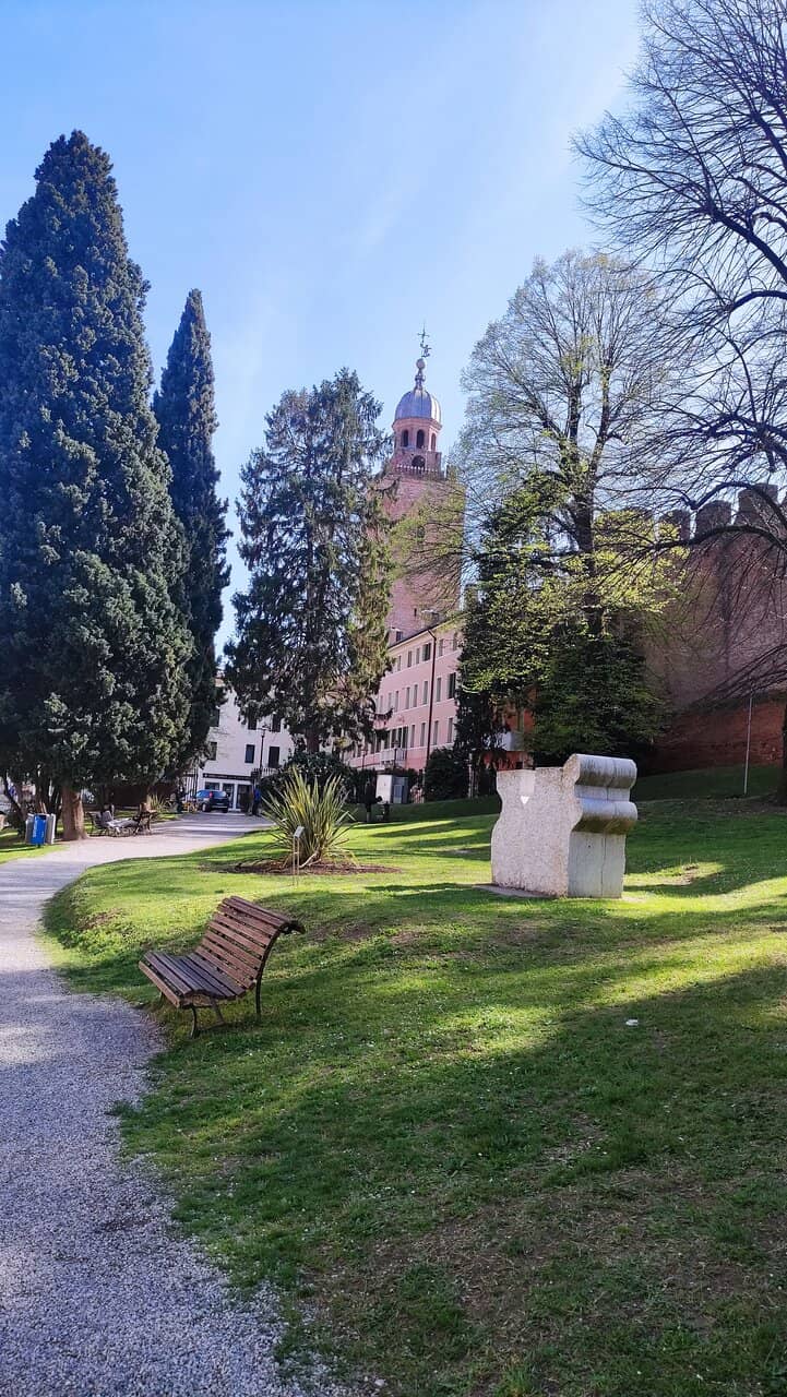 Vertical photo