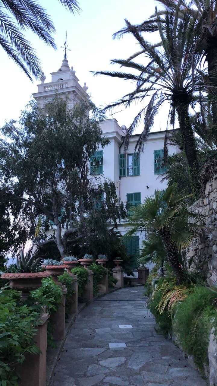 Panoramic Sea Views