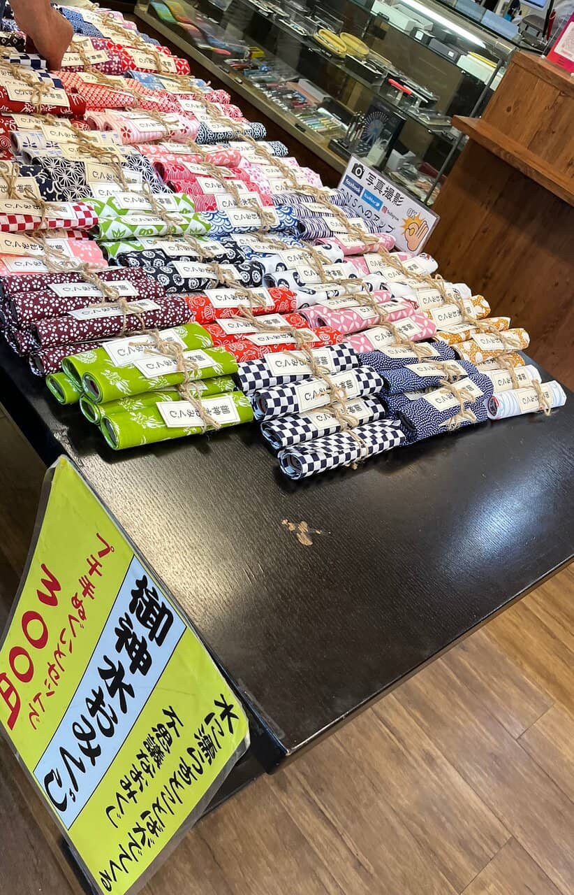 Unique Souvenir Shopping
