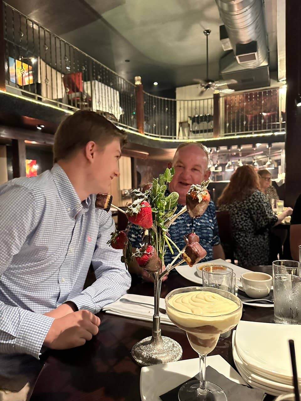 Red Room Lounge Ambiance