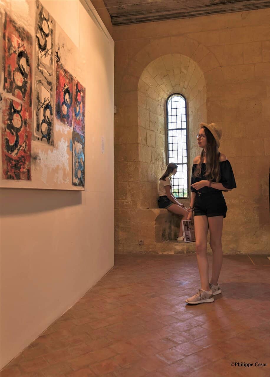 Vertical photo