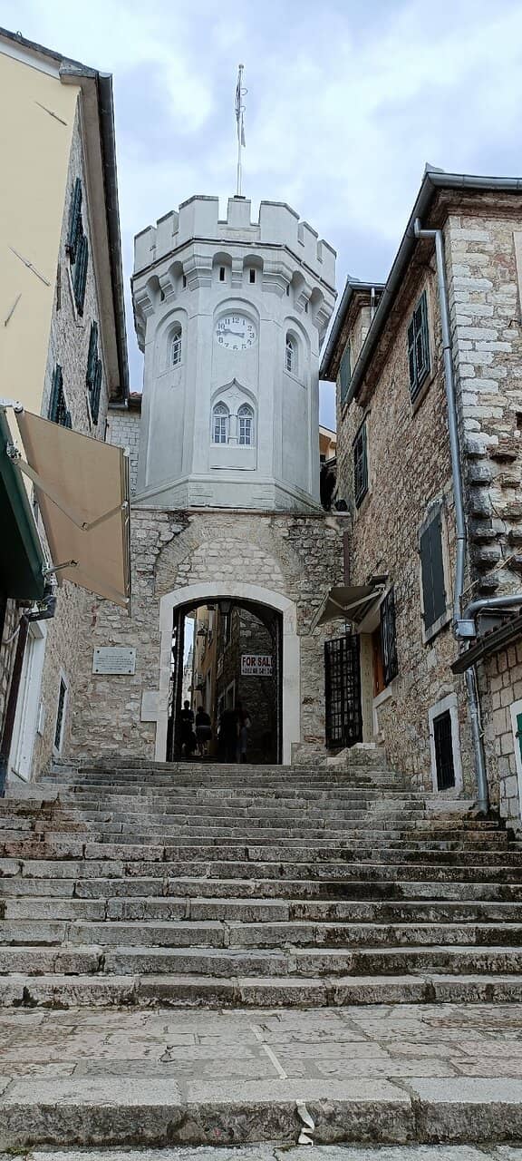 Tešanj's Time-Telling Gem