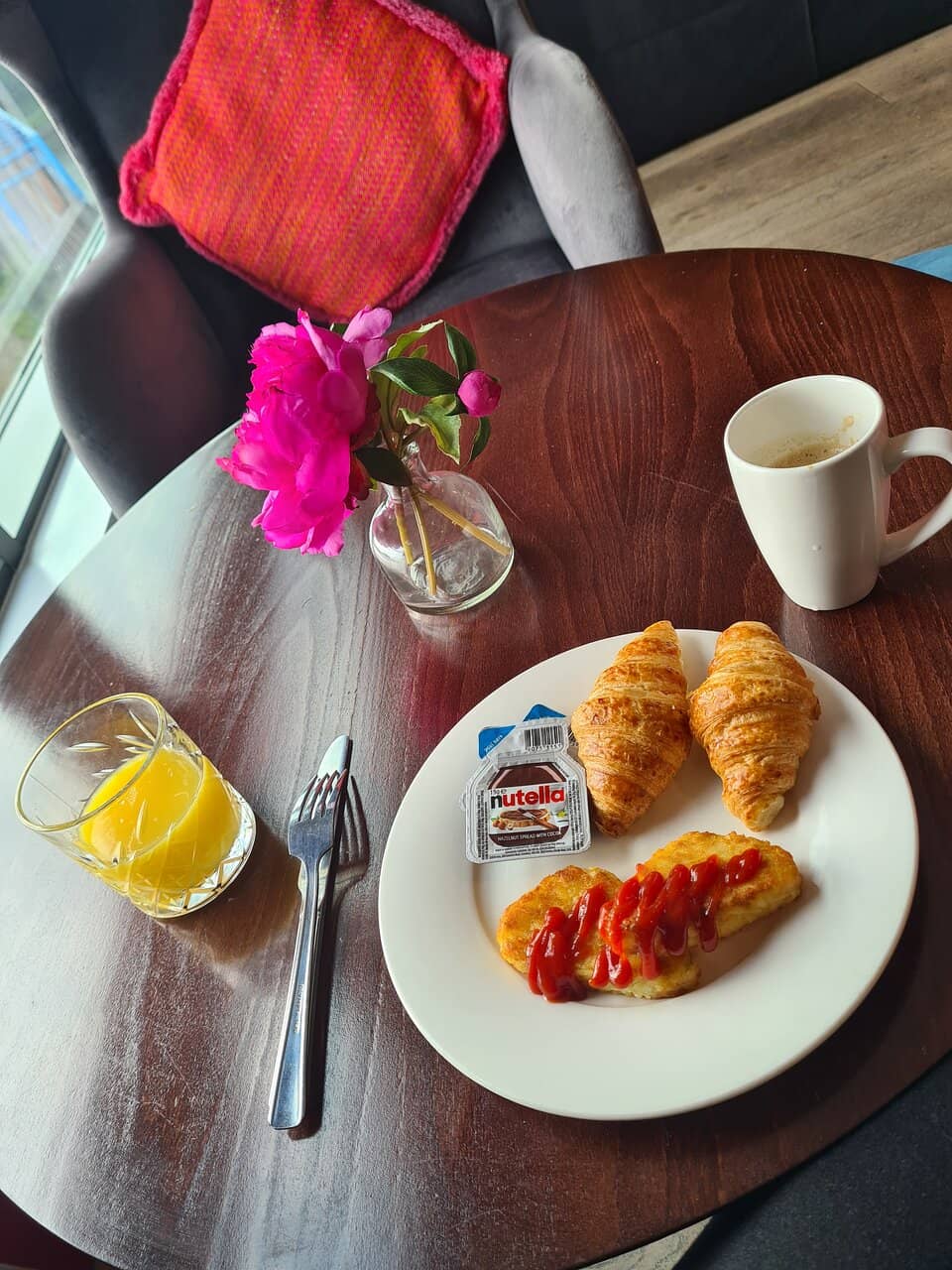 Upscale Dining & Bar