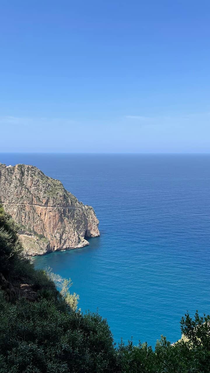 Coastal Pathways & Views