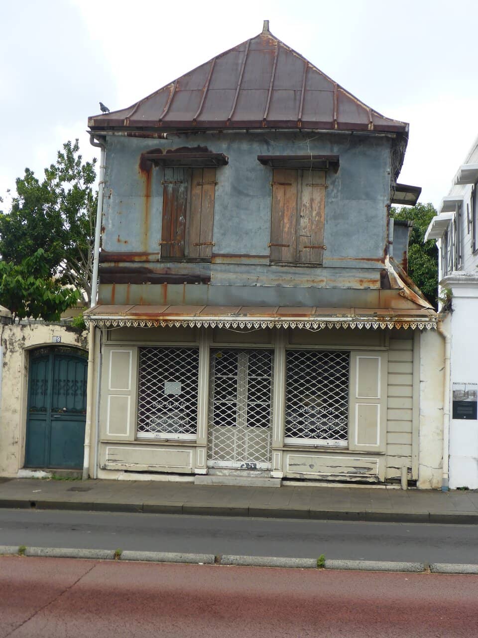 Indian Jewelry at Rue du Faubourg Saint-Denis