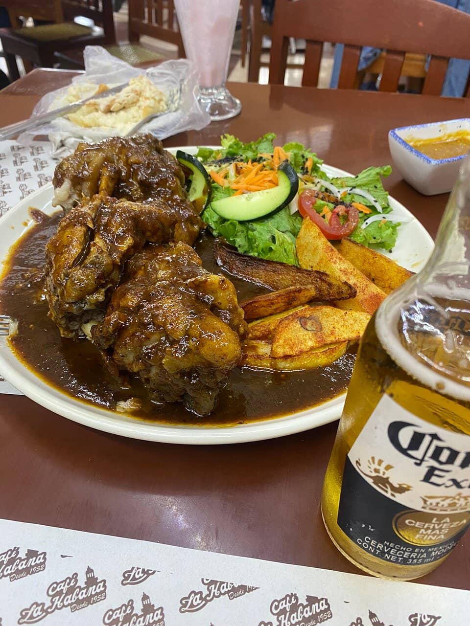 Custom Cocktails & Cool Service