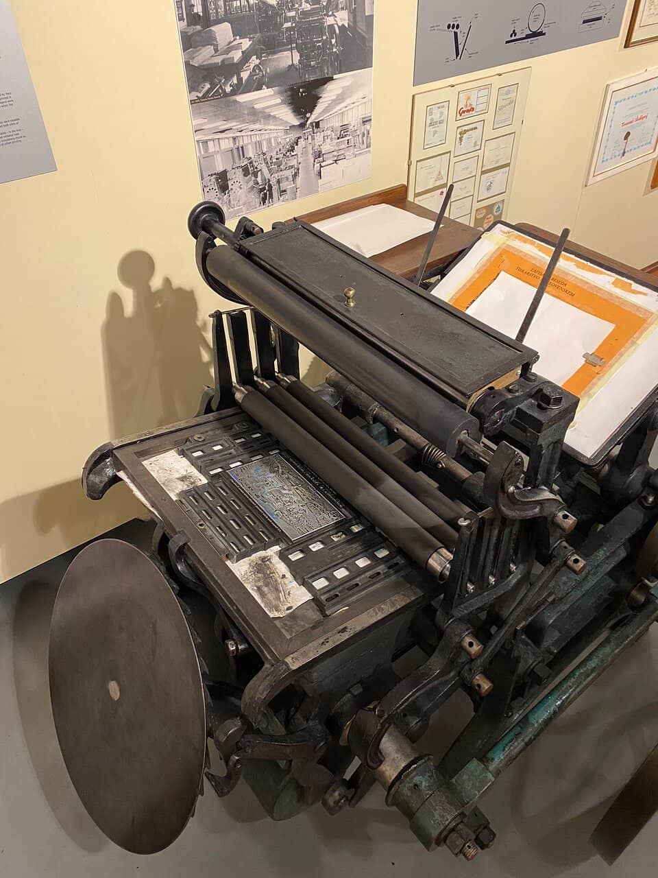 Hands-On Exhibits