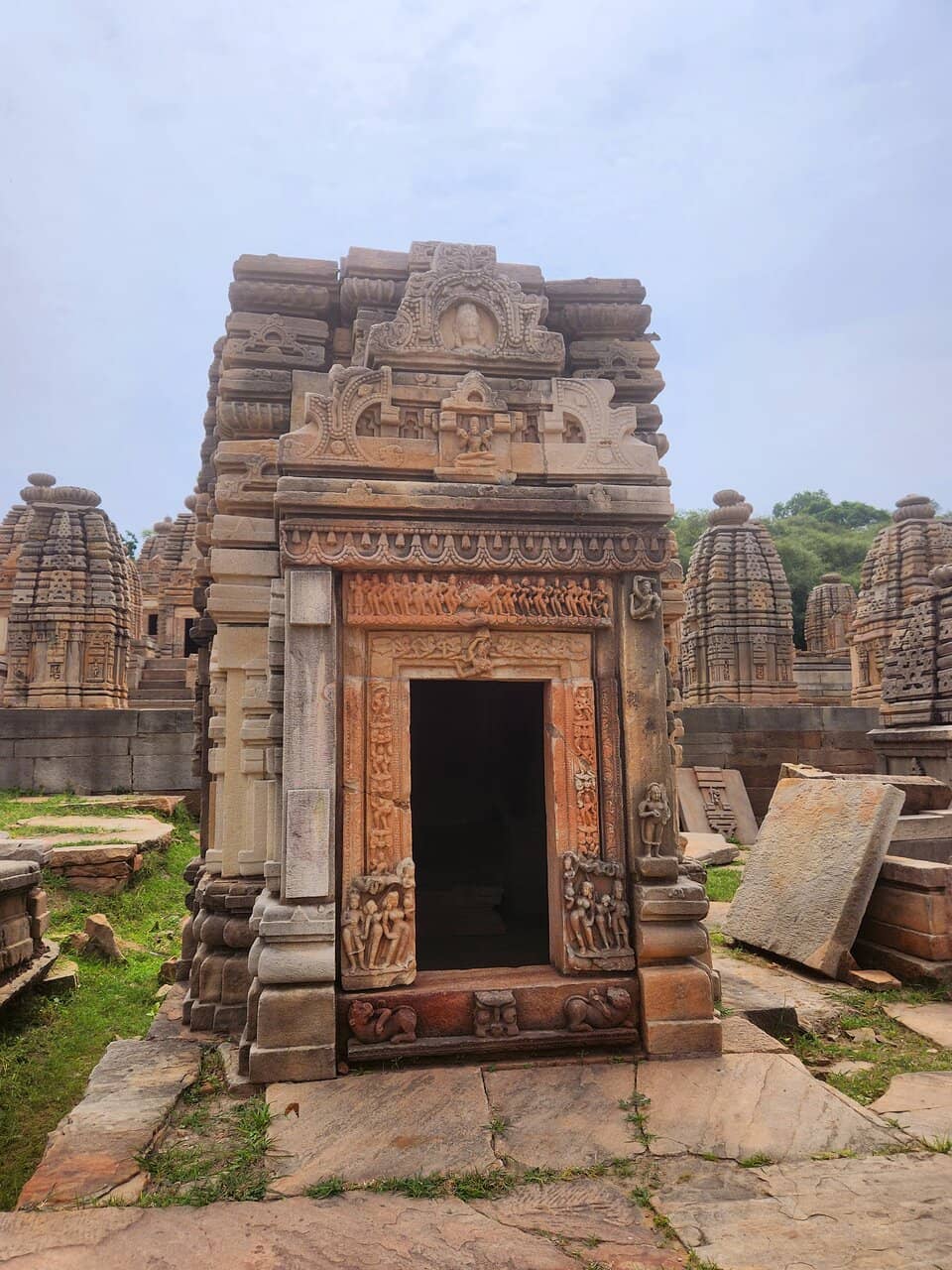 108 Shivlings