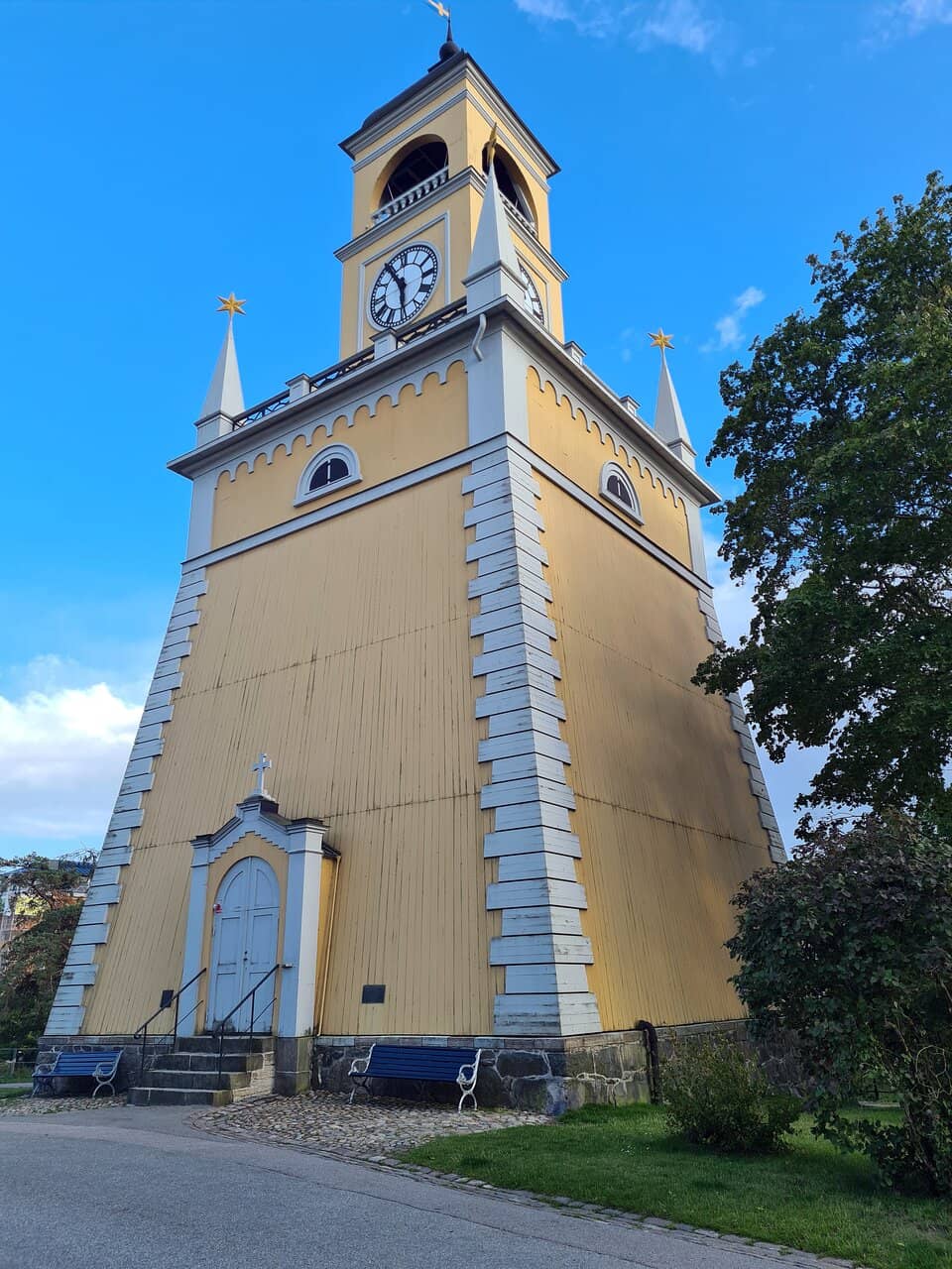 Vertical photo