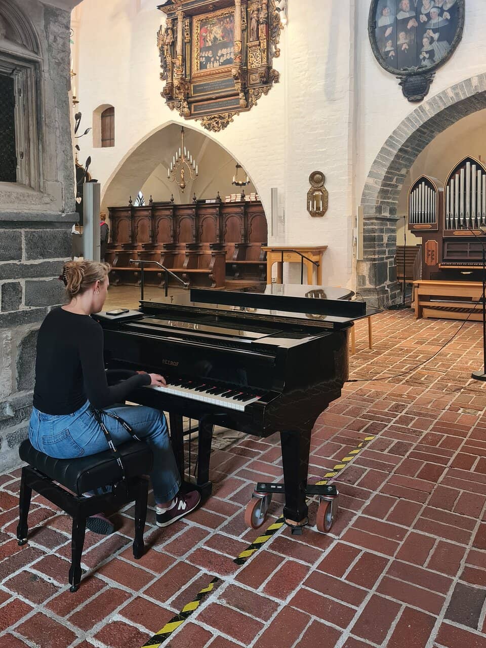Altar Area Tour