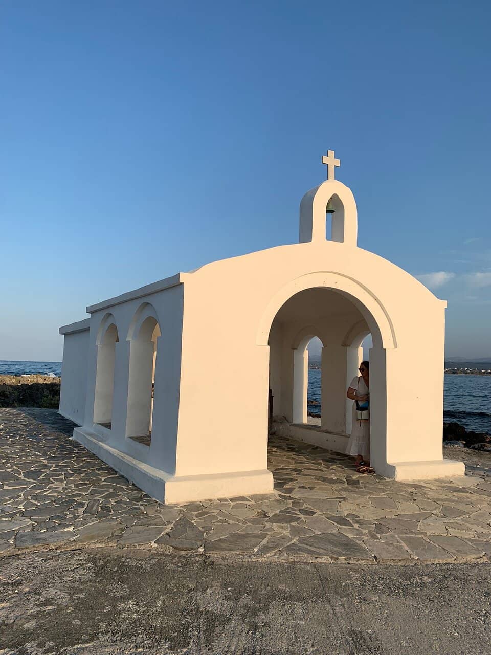 Saradari Beach Proximity