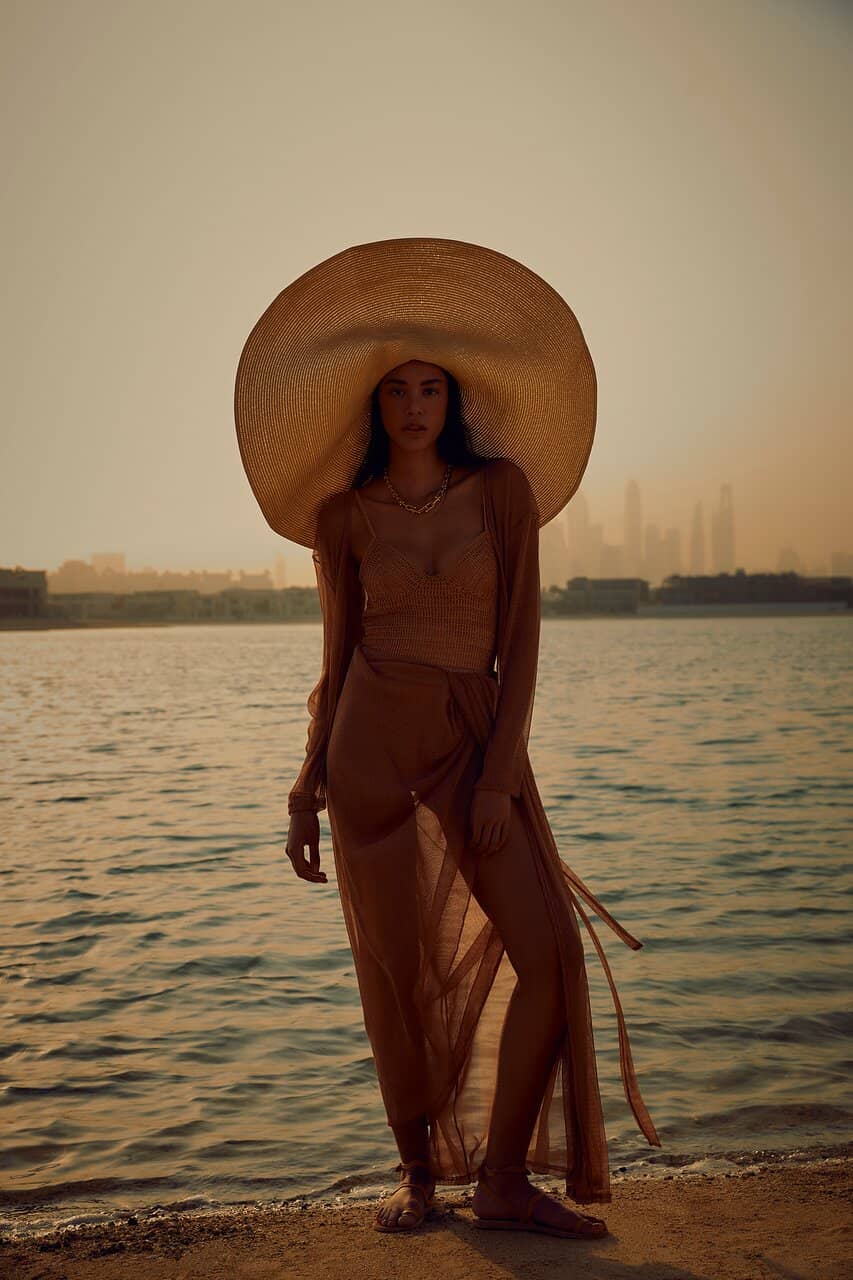 Vibrant Beach Club Atmosphere