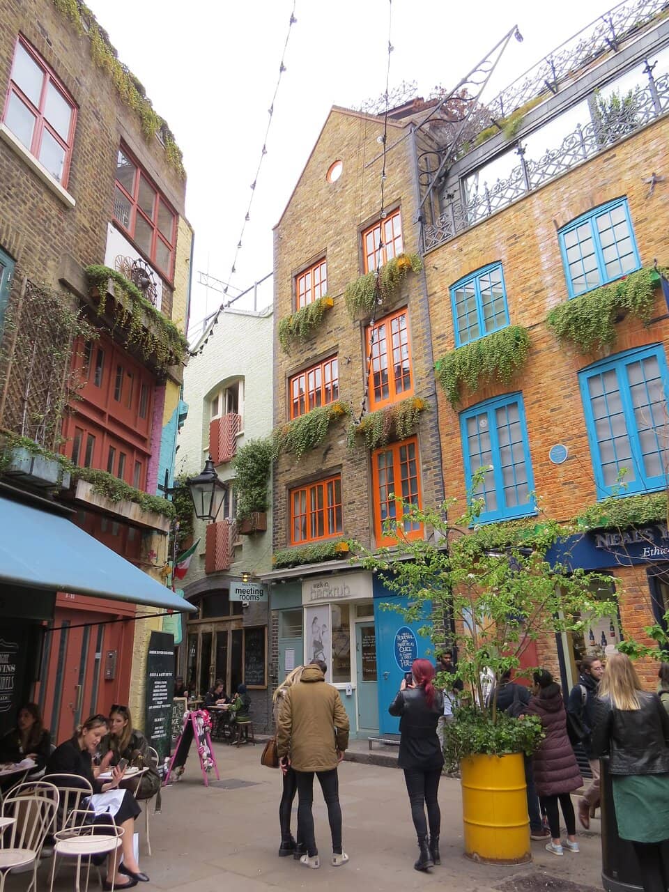 Neal's Yard Courtyard