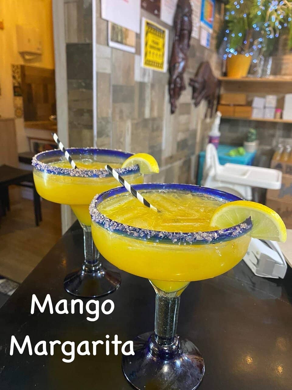 Festive Ambiance and Handcrafted Cocktails