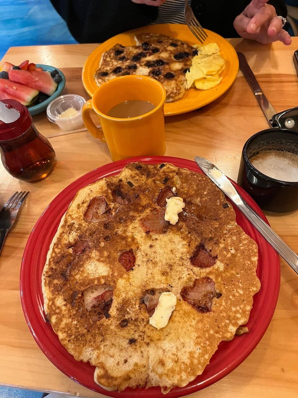 Pancakes with Strawberries and Bacon