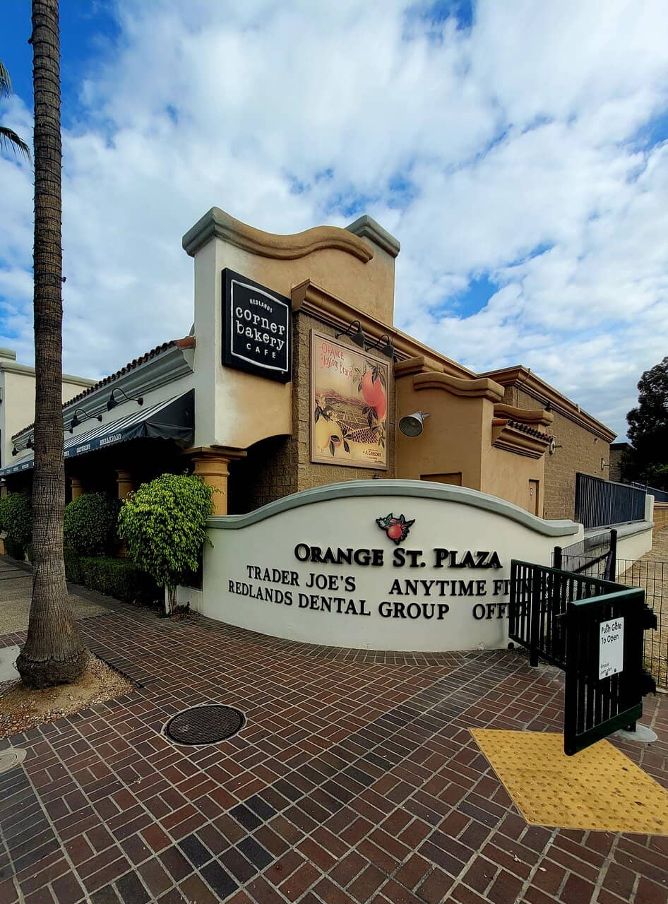 Redlands Public Market