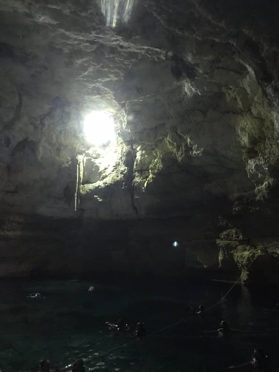 Tranquil Cave Ambiance