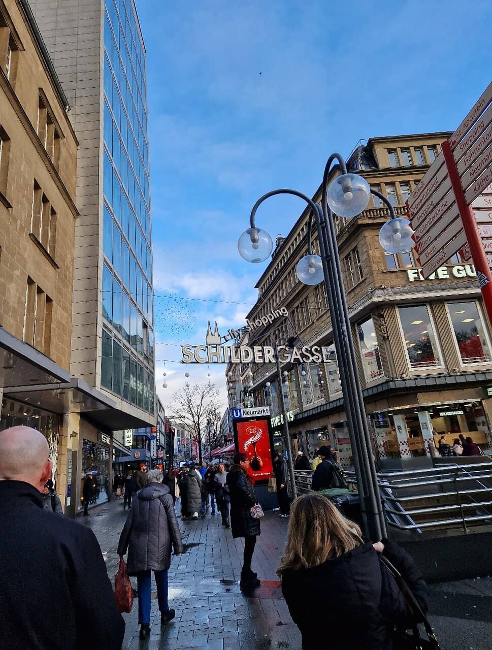 Vibrant Pedestrian Zone