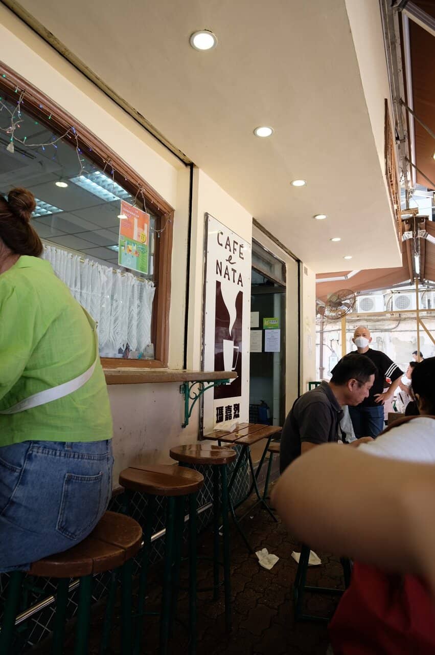 Efficient Service Amidst Queues