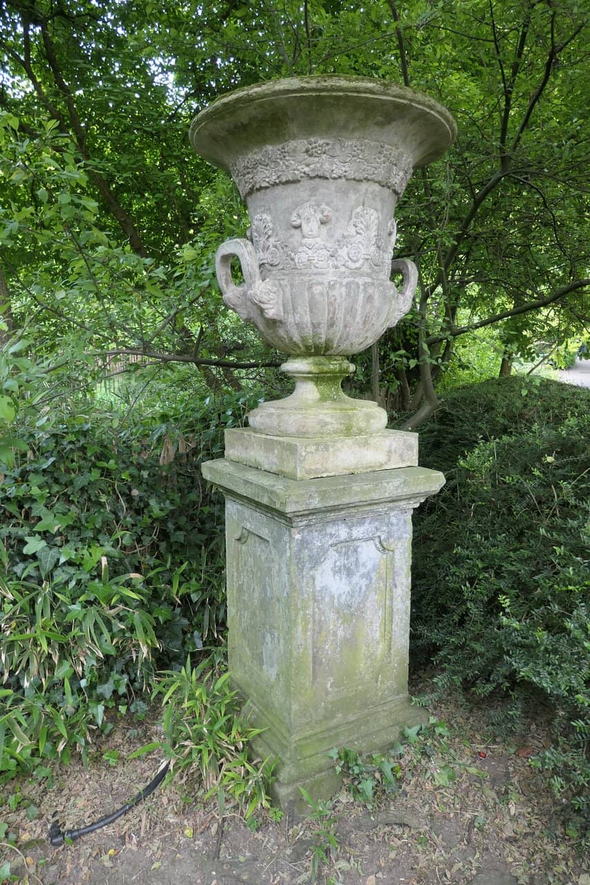 Vertical photo