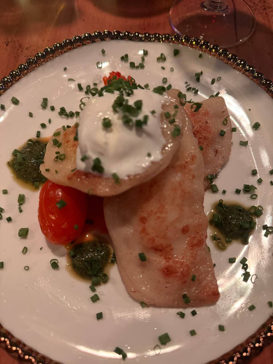 Intimate & Chic Ambiance