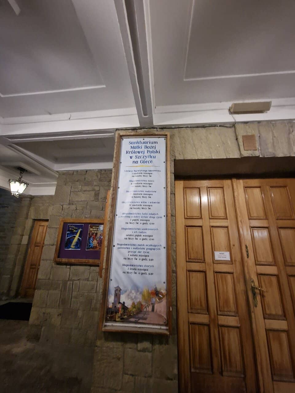 Abundant Decorations