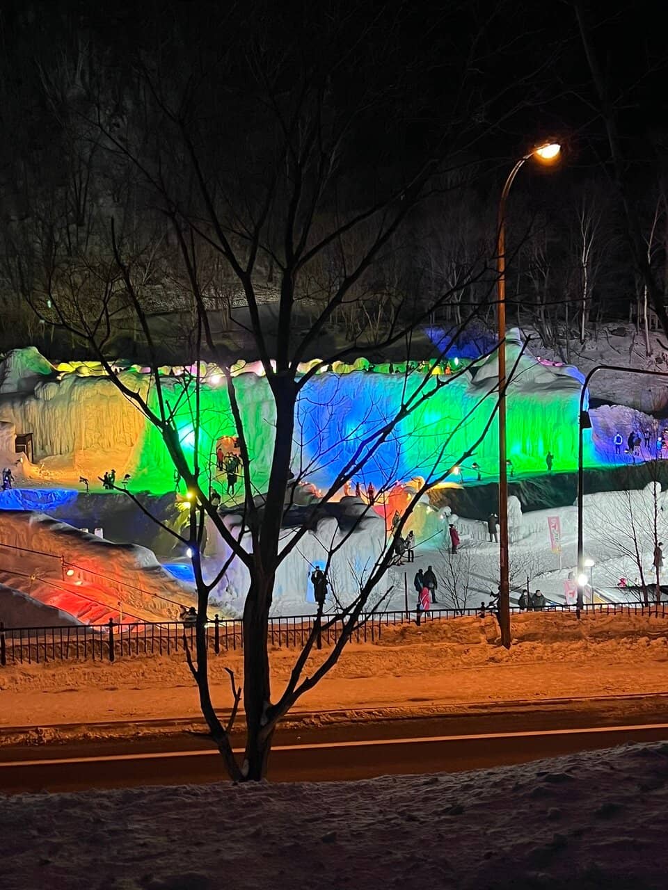 Immersive Ice Buildings