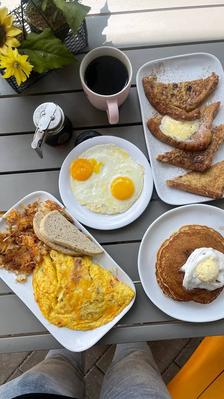 Generous Portions of Breakfast Favorites
