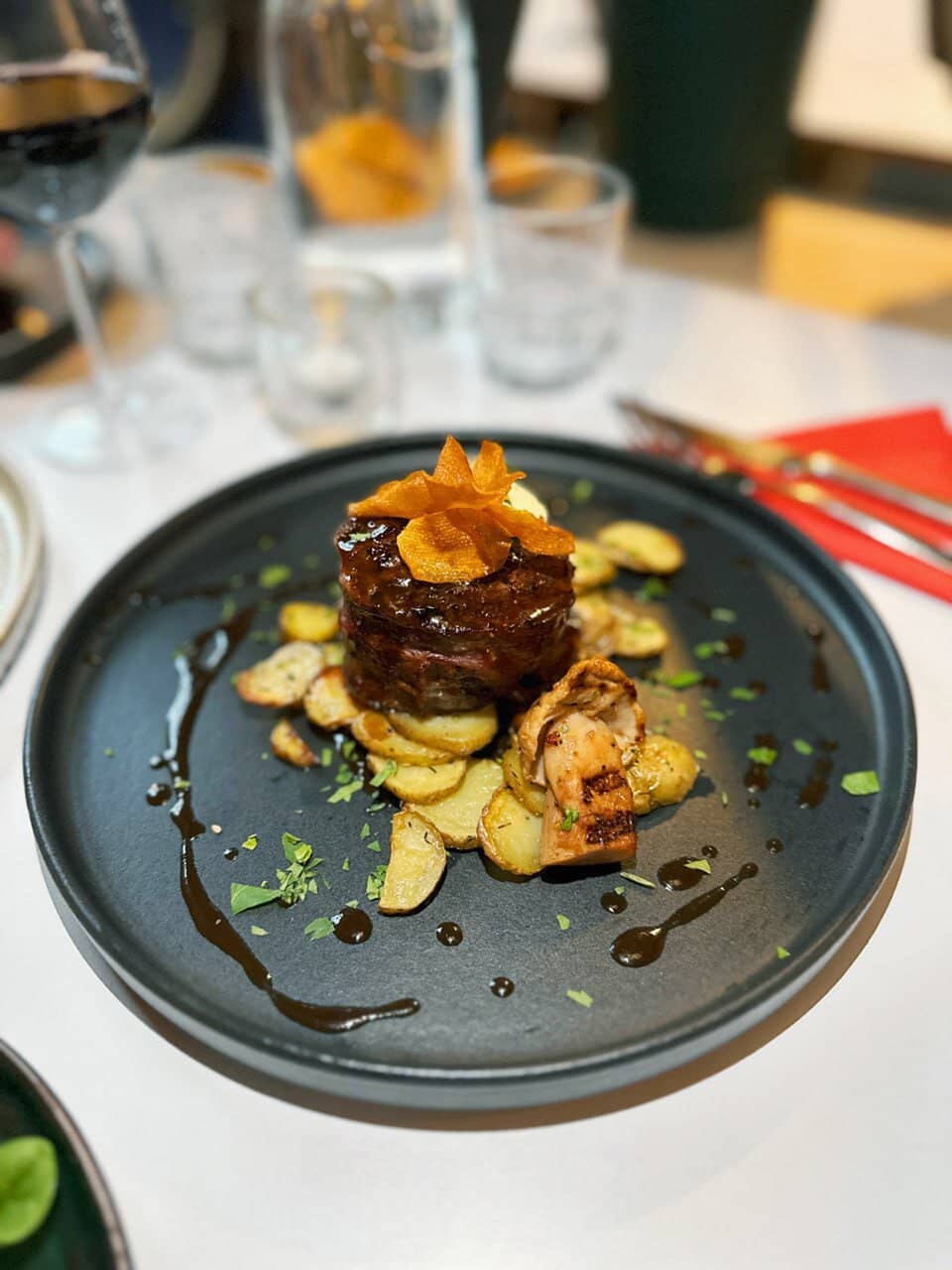 Warm & Welcoming Service