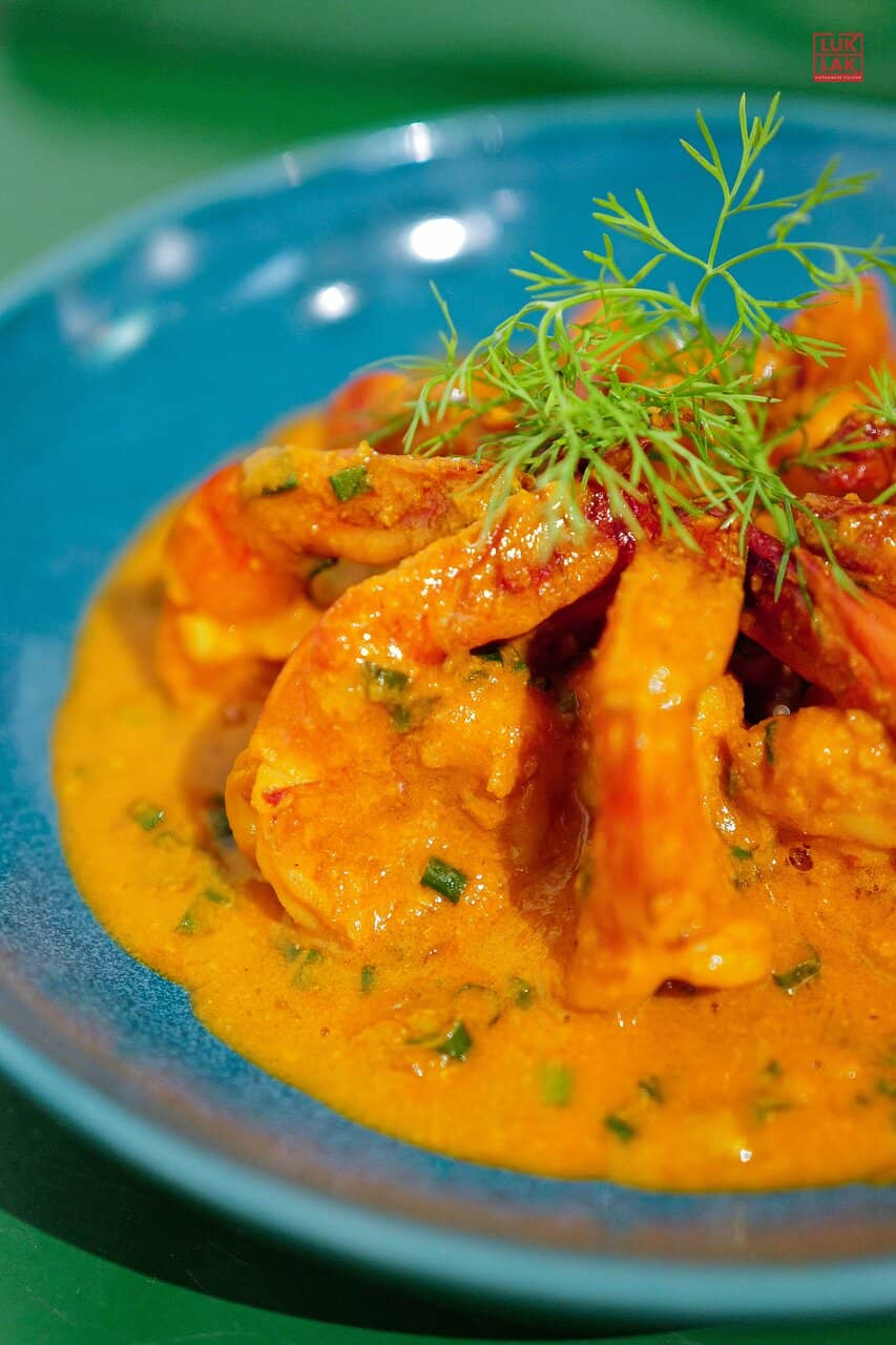 Stylish and Artsy Ambiance