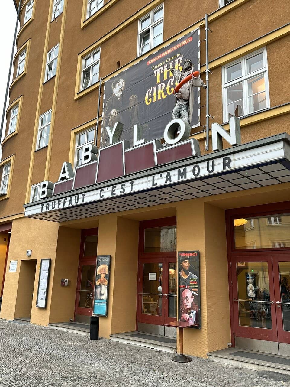 Arthouse & Classic Film Screenings