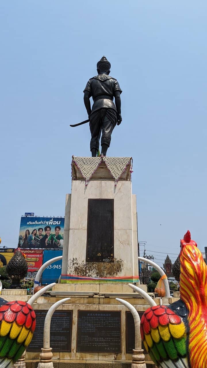 Golden Monument Backdrop
