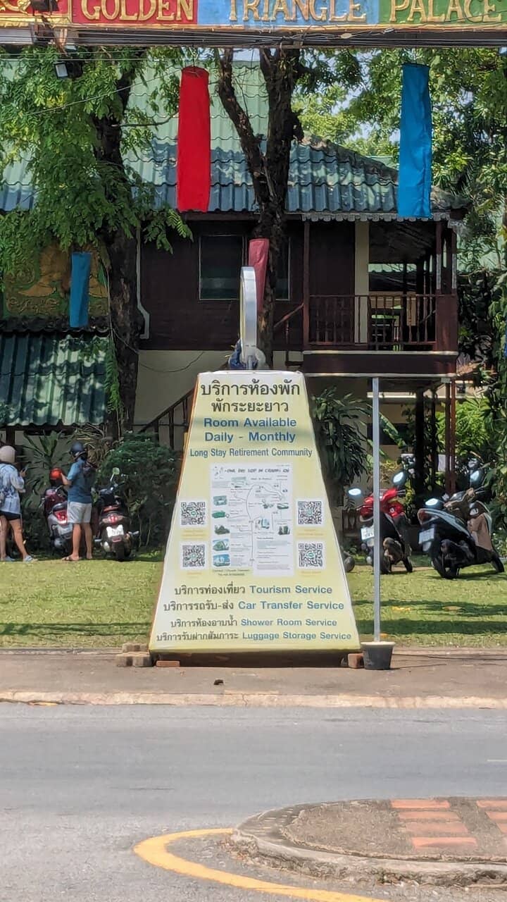King Mengrai Statue