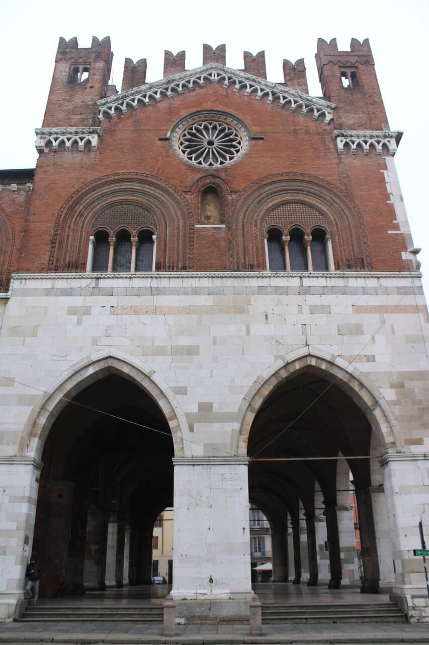 Vertical photo
