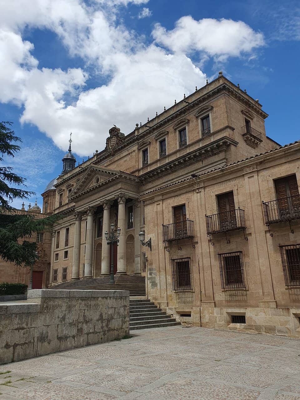 Palacio de Anaya Facade