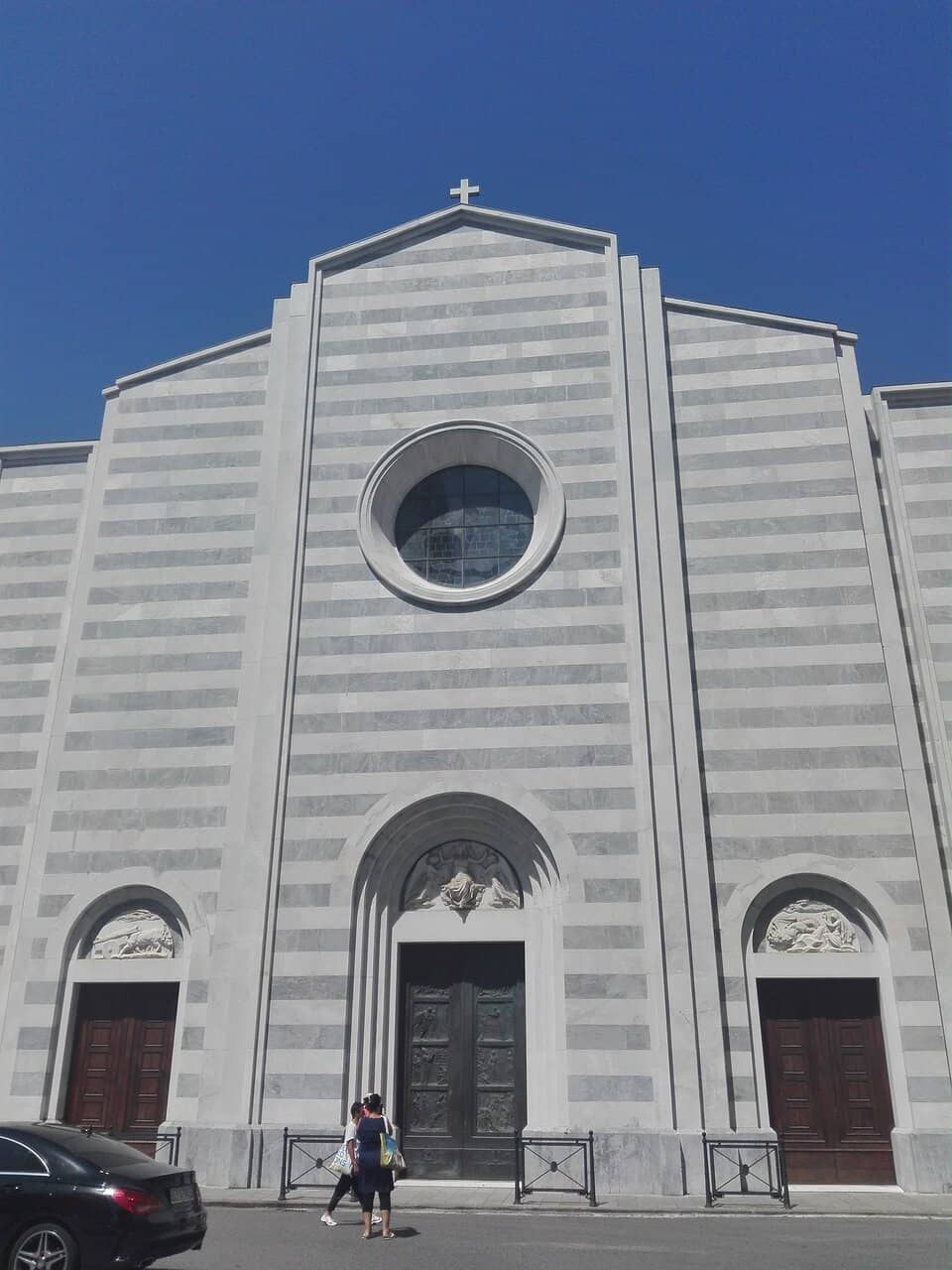 Vertical photo