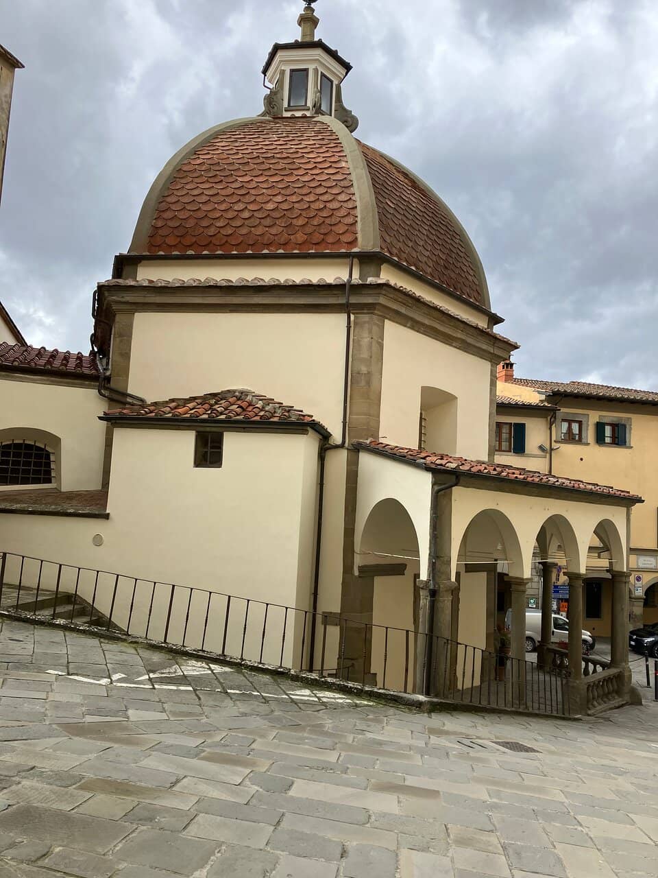 Elegant Triple Portico