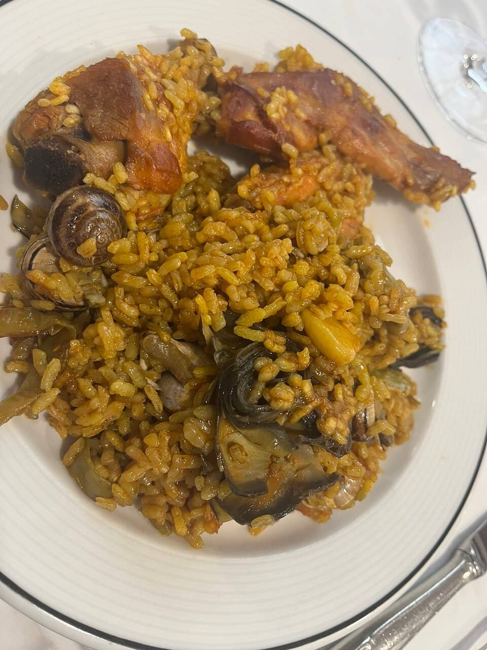 Old-School Service & Atmosphere