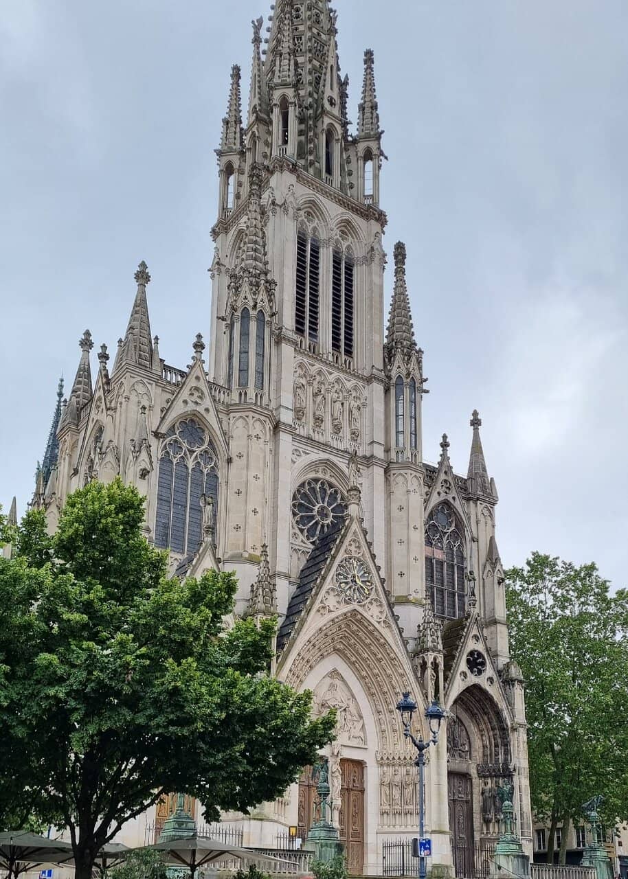 Vibrant Night Lights