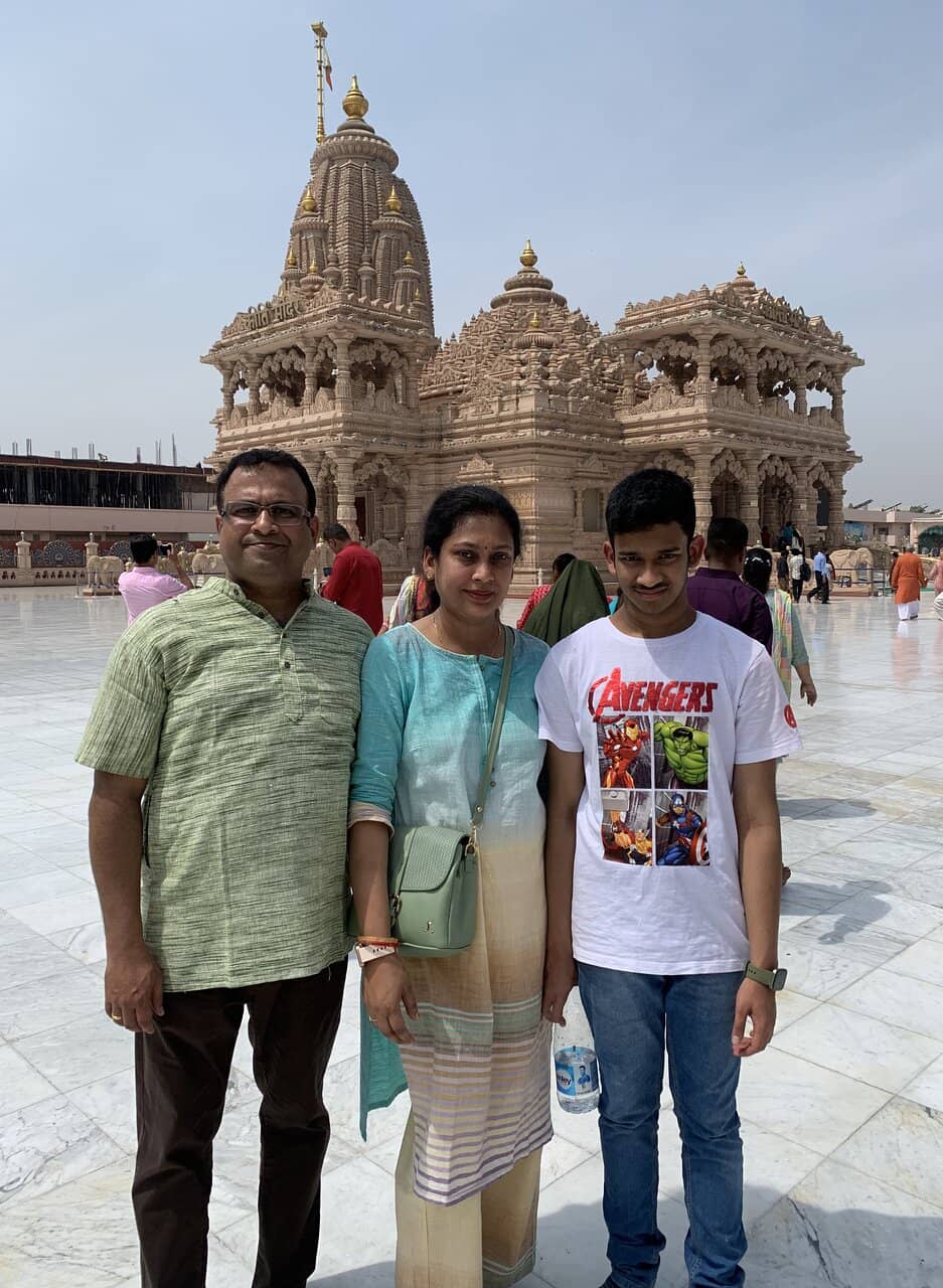 Peaceful and Devotional Ambiance