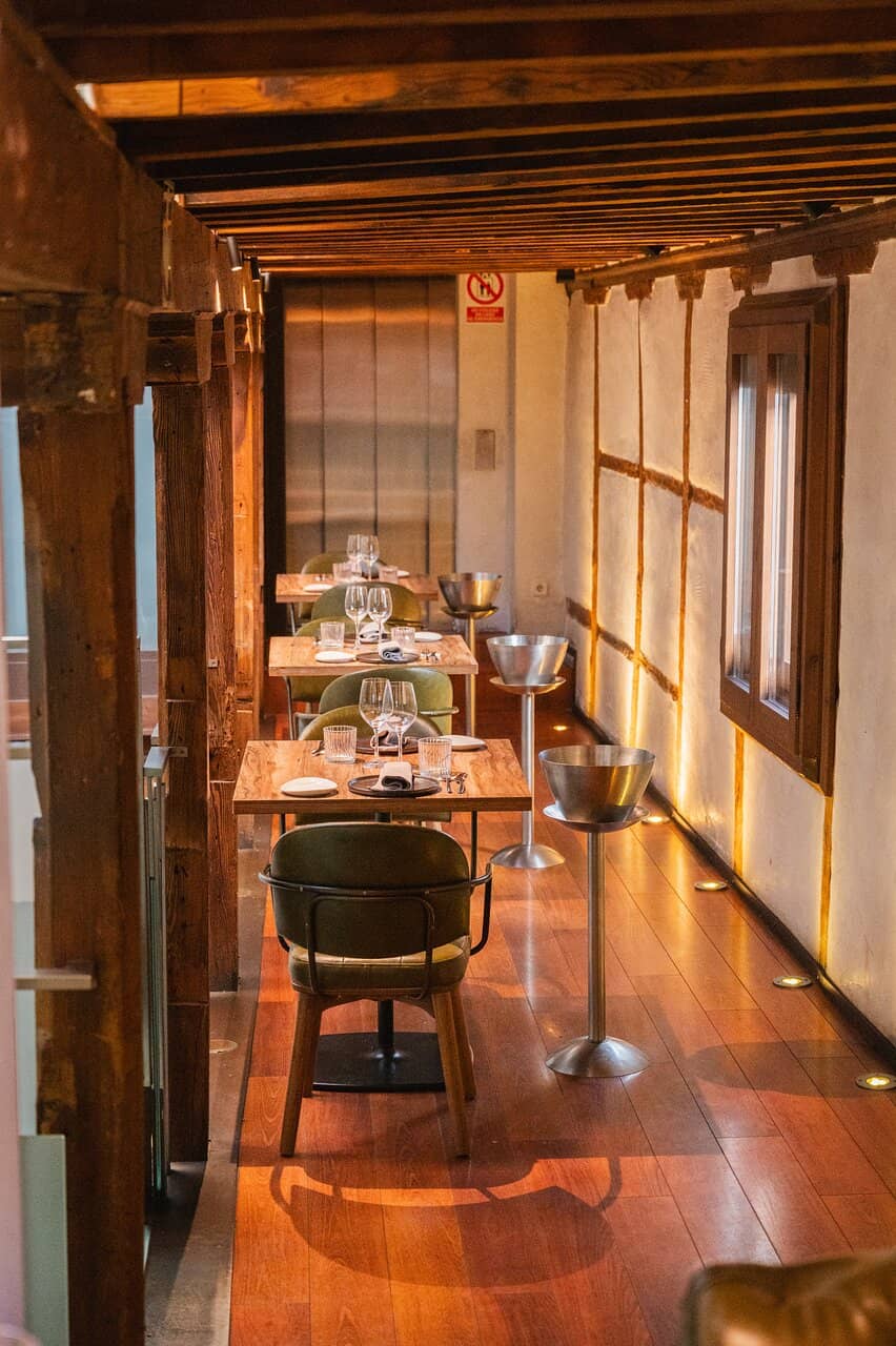 Atmospheric Ambiance