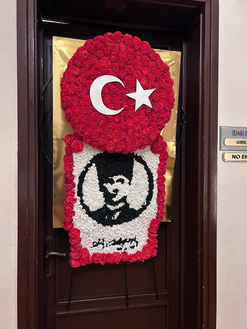 Architectural Replica