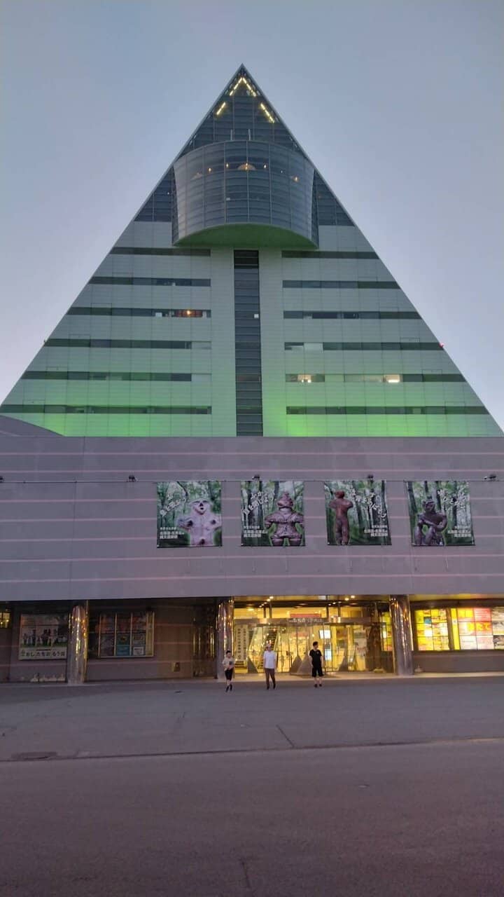 Local Cuisine Dining