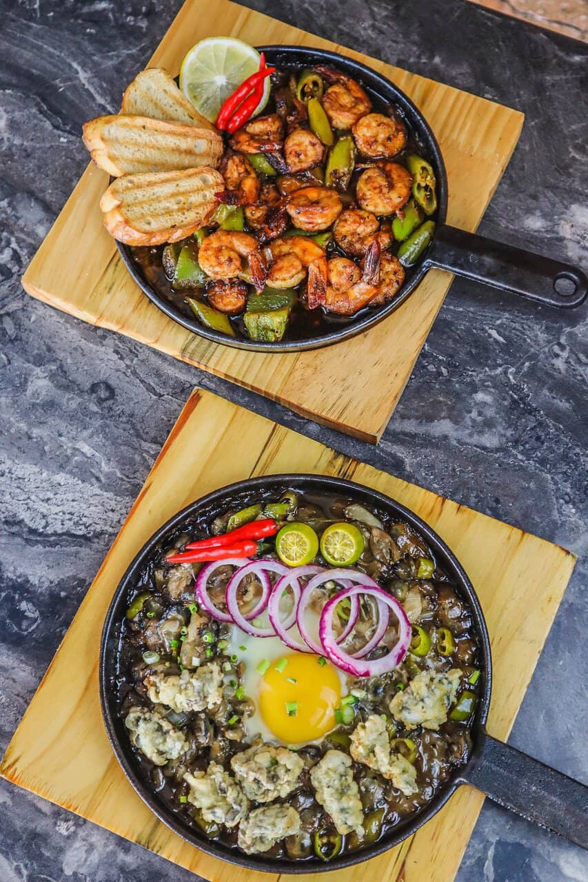 Lively Atmosphere with Live Music