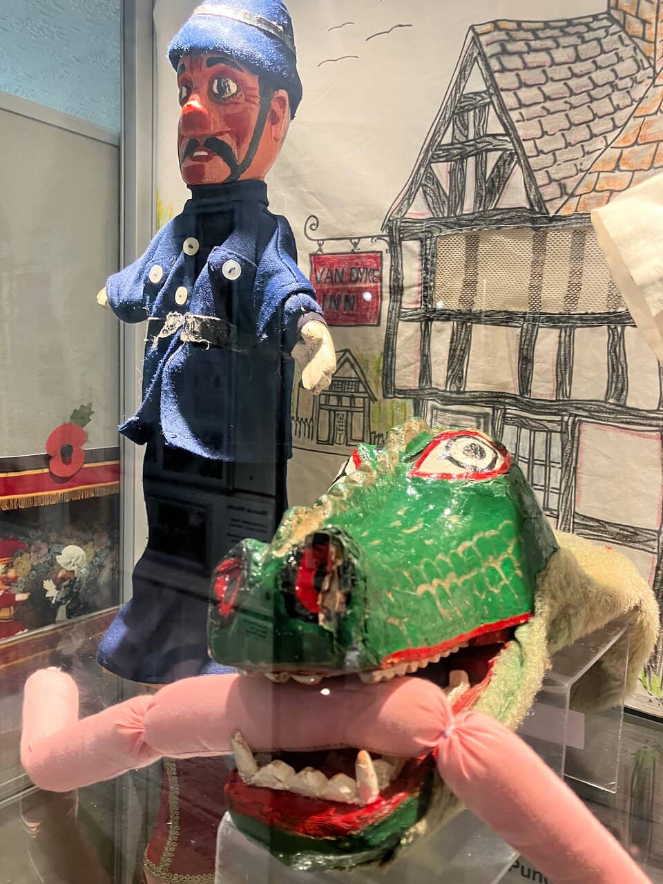 Local Life Displays
